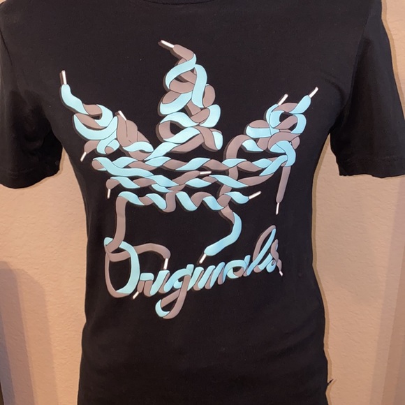 Mens Adidas t-shirt size small - Picture 2 of 4